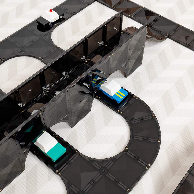 Connetix Magnetic Tiles 48 Piece Roads Creative Pack - Image 11