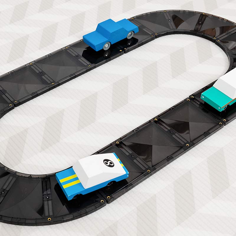 Connetix Magnetic Tiles 48 Piece Roads Creative Pack - Image 9