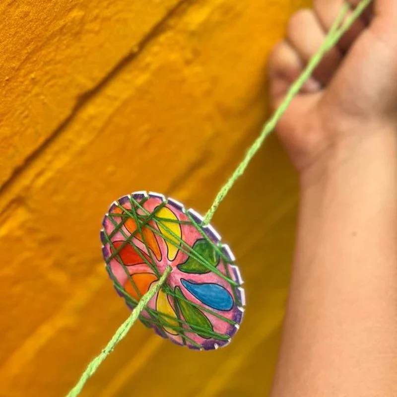 Cotton Twist Make Your Own Spinning Toys - Image 4