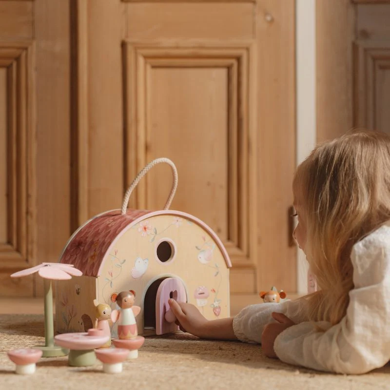 Little Dutch Dolls House - Fairy Garden - Image 9