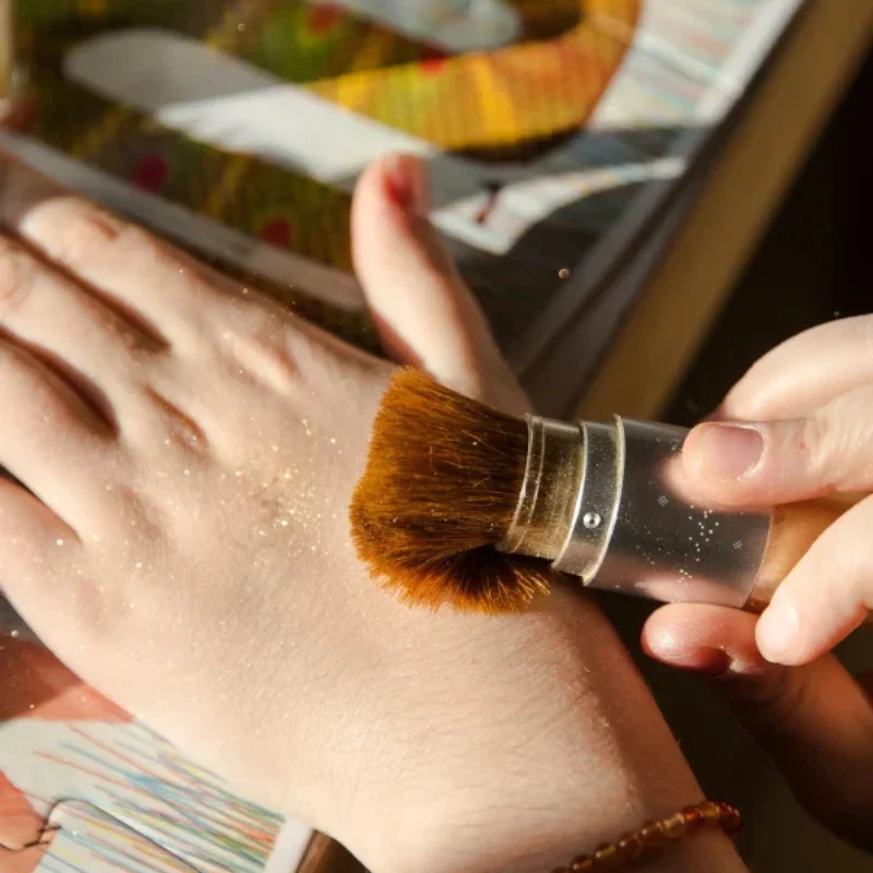 Namaki Sparkling Pouch Set - Gold Fox - Image 3