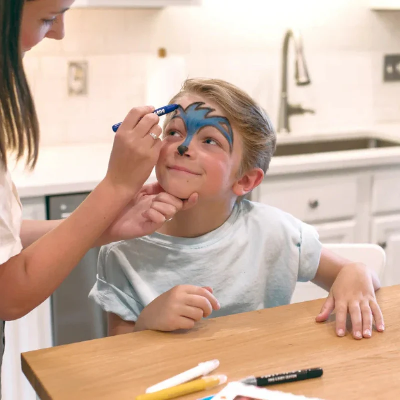 Ooly Body Doodlers: Face & Body Crayons - Image 3