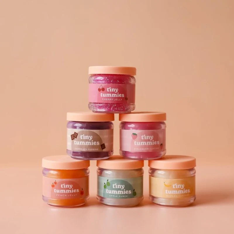 Tiny Harlow Tiny Tummies Strawberry Custard Food Jar & Spoon Set - Image 3